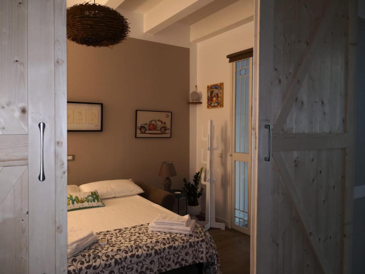 Appartement Alla Statua à Palerme Extérieur photo